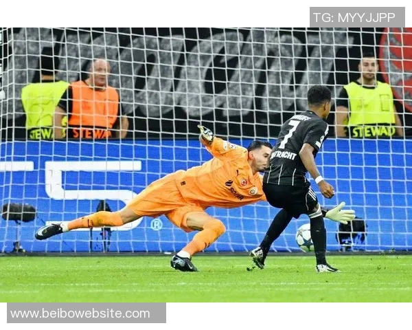 斯图边锋勒威林超远距离世界波轰出122公里时速震撼全场